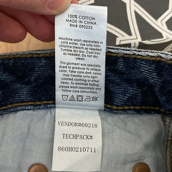 NWT Pacsun Eco Patchwork Boyfriend Jeans Size 23 - Picture 10 of 10